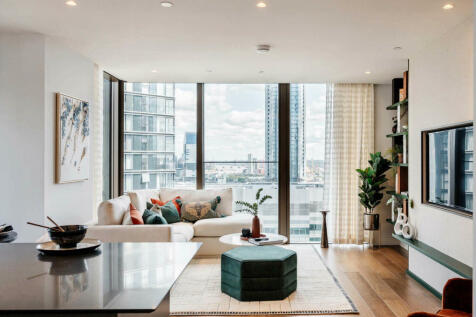Harcourt Gardens, Canary Wharf, E14