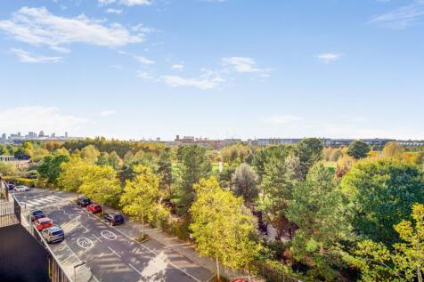 Olympic Park Avenue, London, E20