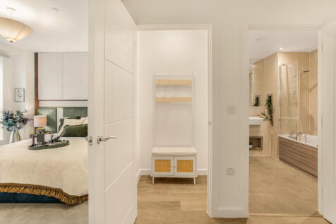 15 Tandy Place
Queen Elizabeth Olympic Park,
London
E20 3AS