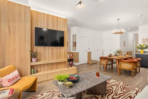15 Tandy Place
Queen Elizabeth Olympic Park,
London
E20 3AS