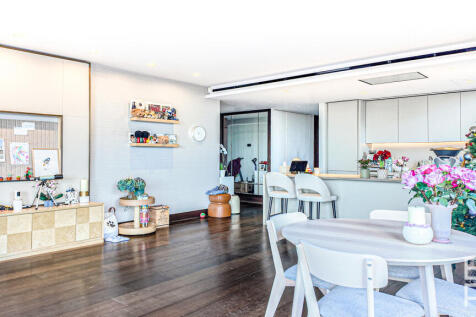 1 Kings Gate Walk, London, SW1E