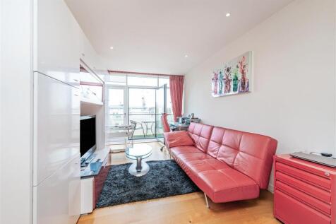 Hepworth Court, Grosvenor Waterside, 30 Gatliff Road, London, SW1W