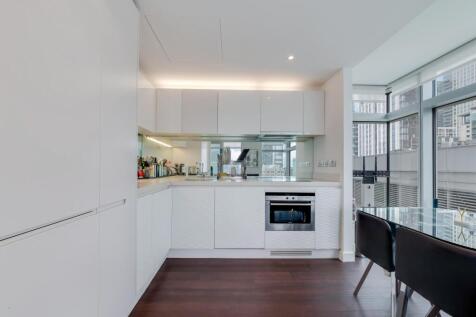 Pan Peninsula, East Tower, London, E14