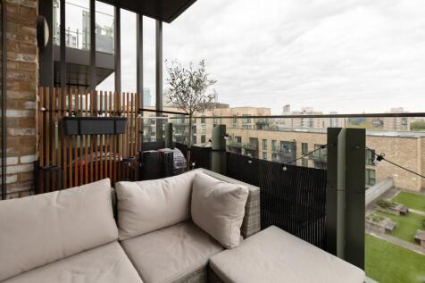 Madeira Street, Chorley Court, E14