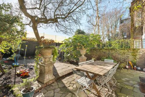 Bloomfield Terrace, Belgravia, SW1W