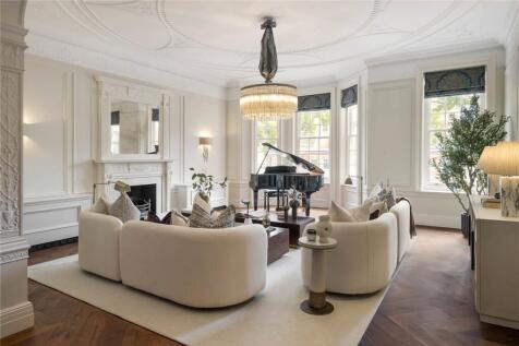 Lygon Place, London, SW1W