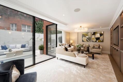 Shafto Mews, London, SW1X