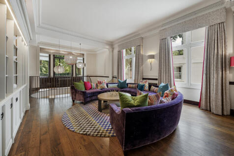 Bayswater Road, Hyde Park, London, W2