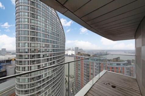 Charrington Tower,Biscayne Avenue, London, E14