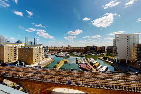 Commercial Road, 
Canary Wharf, E14