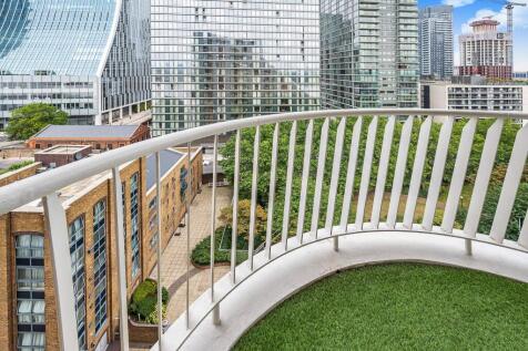 Cascades Tower, Westferry Road, London, E14