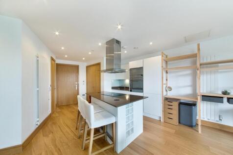 Arena Tower, Crossharbour Plaza,  London, E14