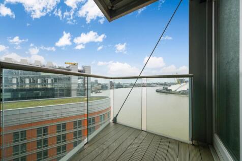 New Providence Wharf, 1 Fairmont Avenue, E14