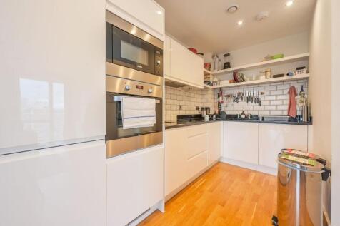 Wimhurst Court, Tower Hamlets, London, E14