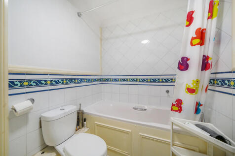Goodhart Place, London, E14 