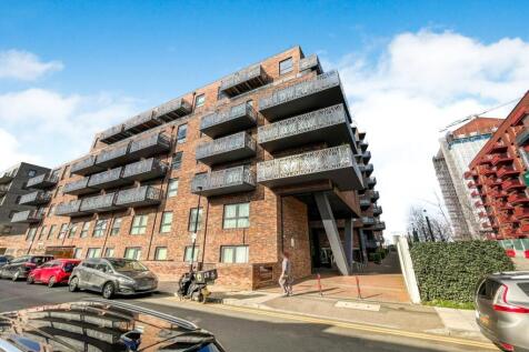 City View Point, E14