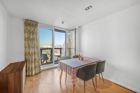 City Tower, 
3 Limeharbour, E14