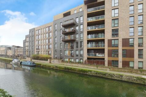 Guthridge Close, London, E14
