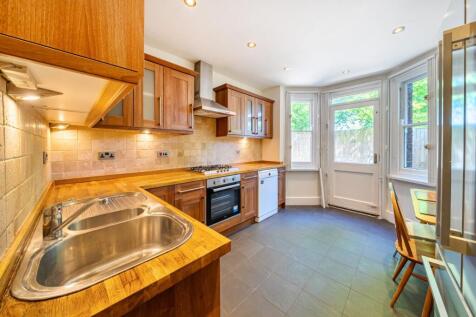 Leathwaite Road, London, SW11