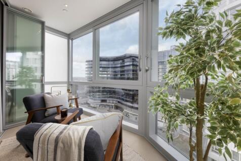 L-001007, 2 Prospect Way, Battersea