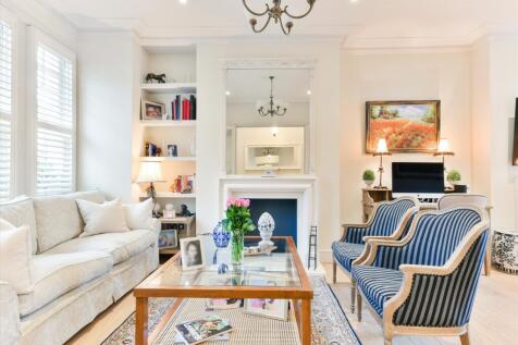 Warriner Gardens, London, SW11