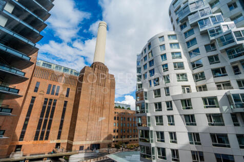 Battersea Roof Gardens. Electric Boulevard, Battersea Power Station