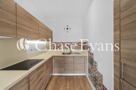 Kingfisher Heights, Waterside Park, Bramwell Way, Royal Docks, London, E16