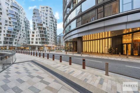Electric Boulevard, London, SW11