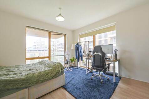 Eddington Court, Canning Town, London, E16