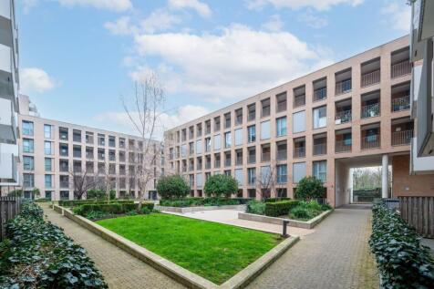 Meadow Court, Silvertown, London, E16
