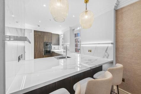 Curzon Street, London, W1