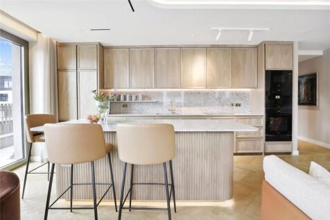 Fareham Street, London, W1F