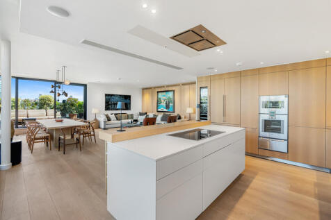 50 Bolsover Street, Fitzrovia, London, W1W