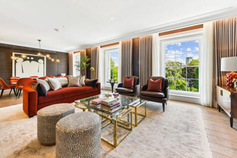 Regent's Crescent, Park Crescent, London, W1B