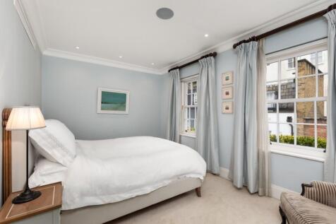 Shepherd Street, London, W1J