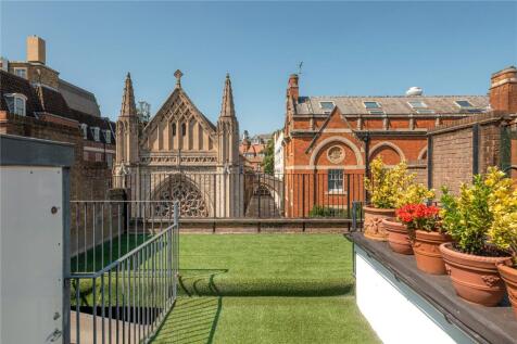 Farm Street, Mayfair, London, W1J