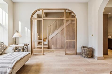 Montagu Mews North, Marylebone, W1H