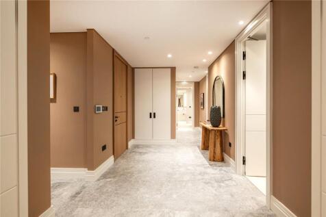 Carrington Street, Mayfair, London, W1J