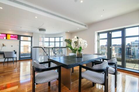 North Row, London, W1K