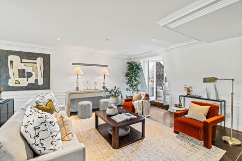 Charles Street, Mayfair, London, W1J