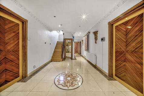 Audley Road, London, W5