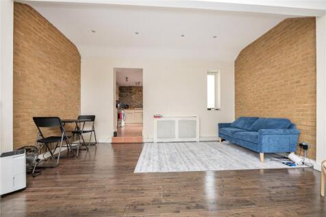 Stable Mews, Twickenham