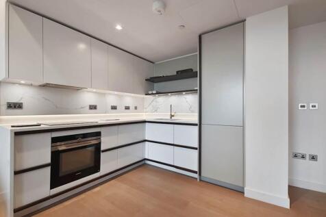 Edgware Road, Garrett Mansions, W2