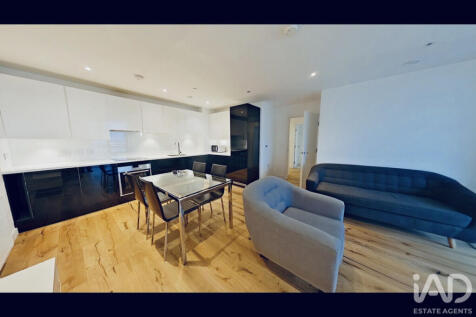 Terry Spinks Place, London, E16