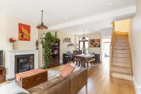 Waldeck Road, London, W4