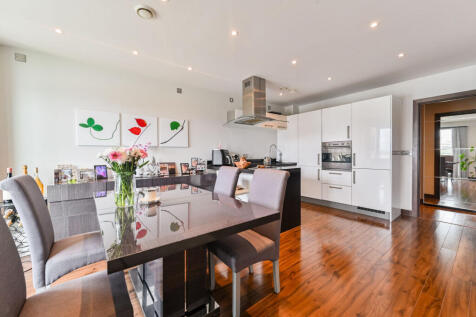 Vicentia Court, Battersea, London, SW11