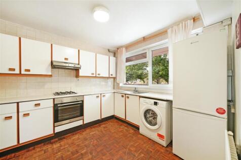 Shuttleworth Road, SW11