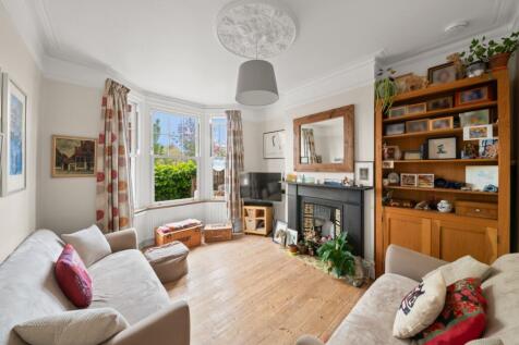 York Avenue, Hanwell, W7