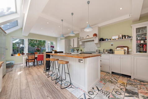 Honiton Road, Queens Park, NW6