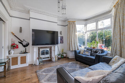 Strathearn Road, London, SW19